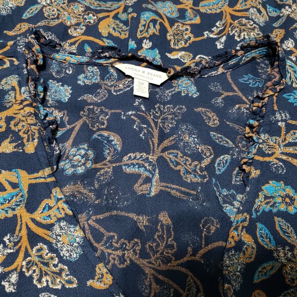 Lucky Brand Faux Wrap Floral Paisley 3/4 Sleeve Top - Picture 3 of 8